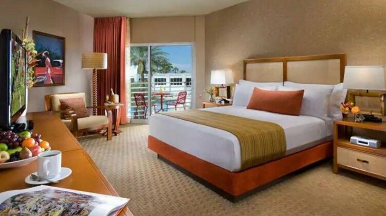 Tropicana Las Vegas a DoubleTree by Hilton Hotel and Resort&nbsp;- Photo3