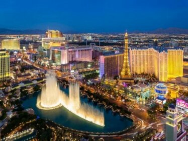 2bd/2ba+Axtrarm Stay Together Suite@Jockey Club