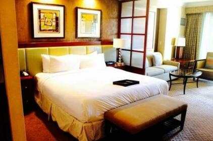 Las Vegas Suites at The Signature