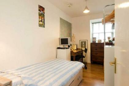 Homestay in St James near Westminster Cathedral